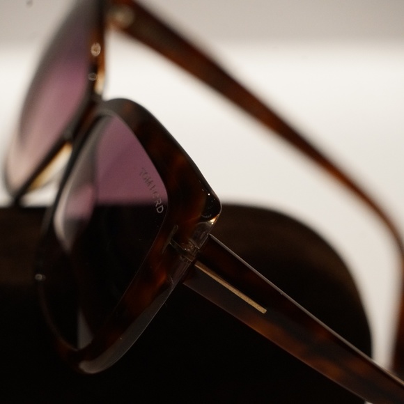 TOM FORD DESIGNER SUNGLASSES ON SALE NOW